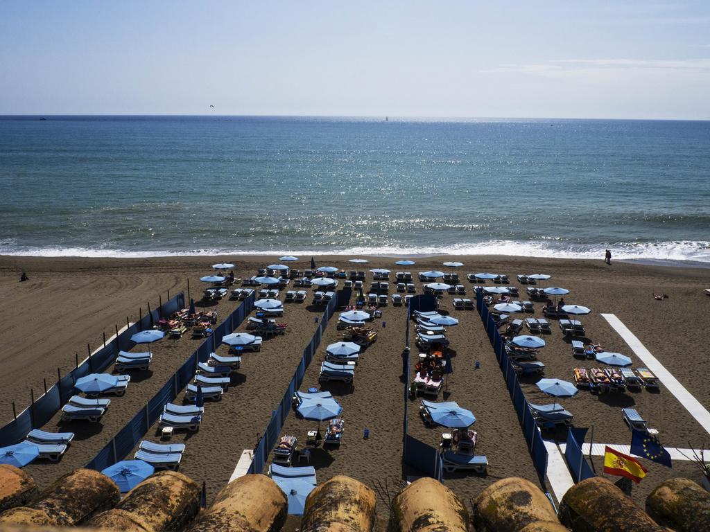 Hotel Mediterraneo Carihuela Torremolinos Extérieur photo